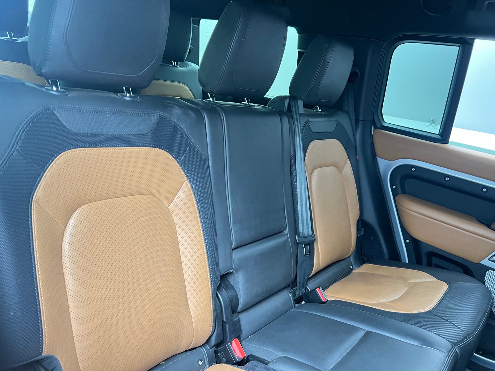 Thumbnail: 2024 Land Rover Defender - 5