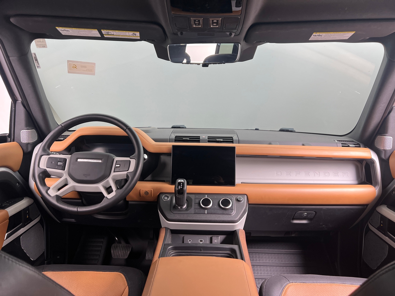 Thumbnail: 2024 Land Rover Defender - 2