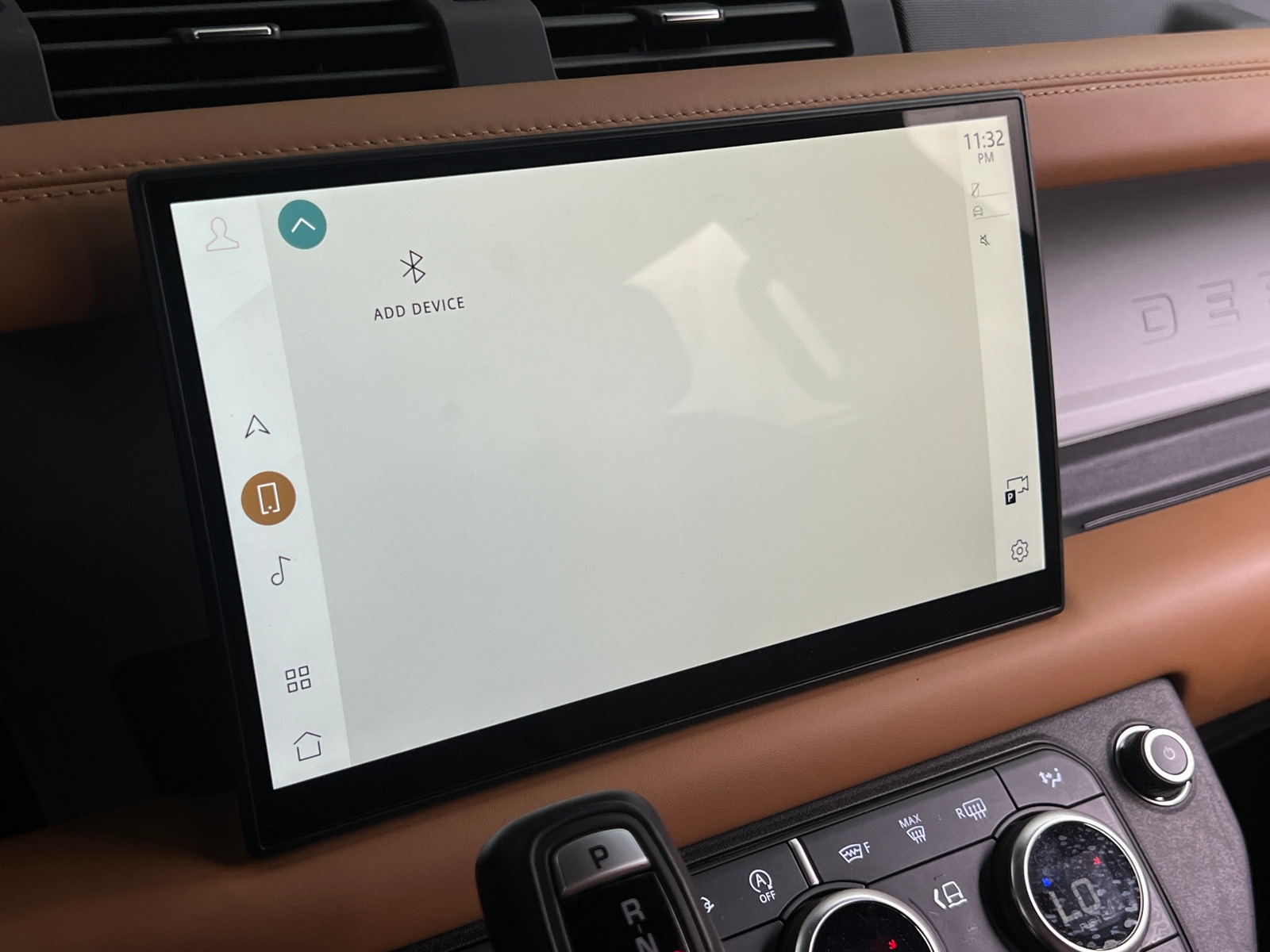 Thumbnail: 2024 Land Rover Defender - 3