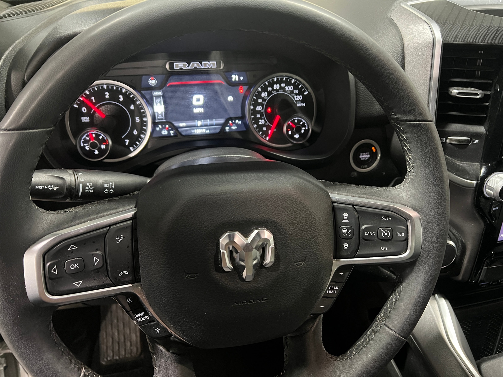 Thumbnail: 2026 RAM 1500 - 5