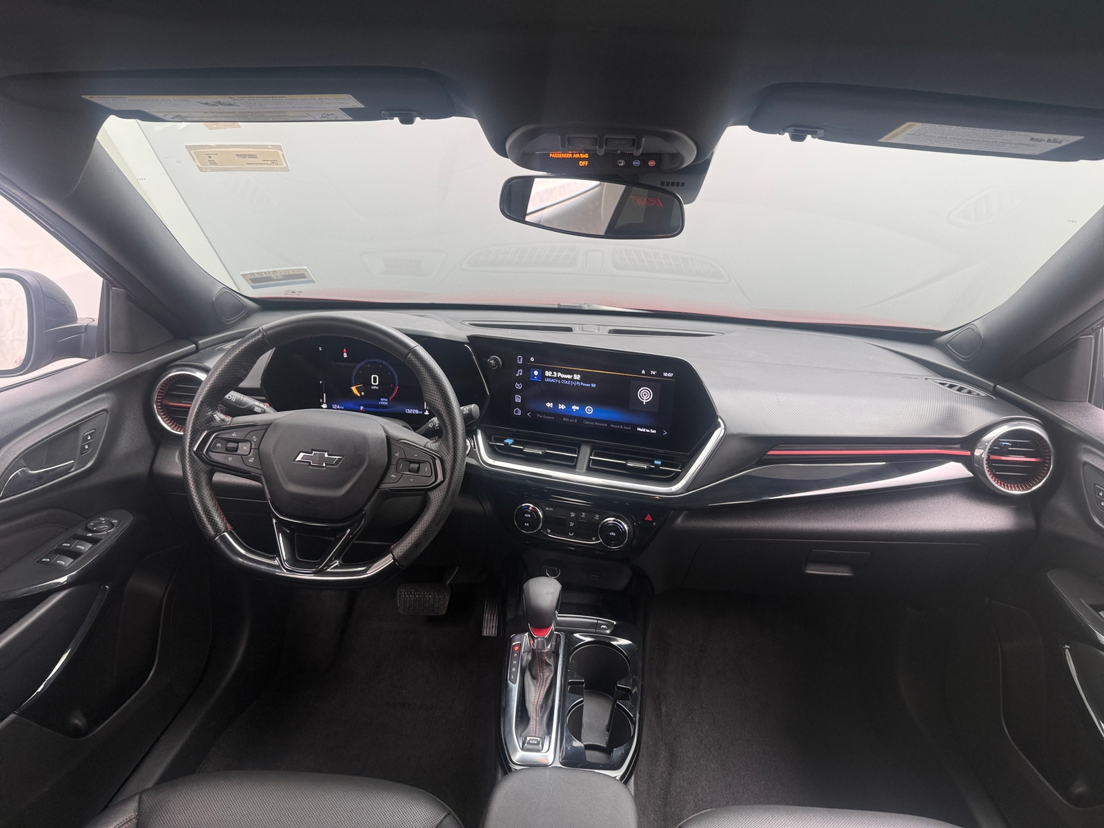 Thumbnail: 2025 Chevrolet Trax - 2