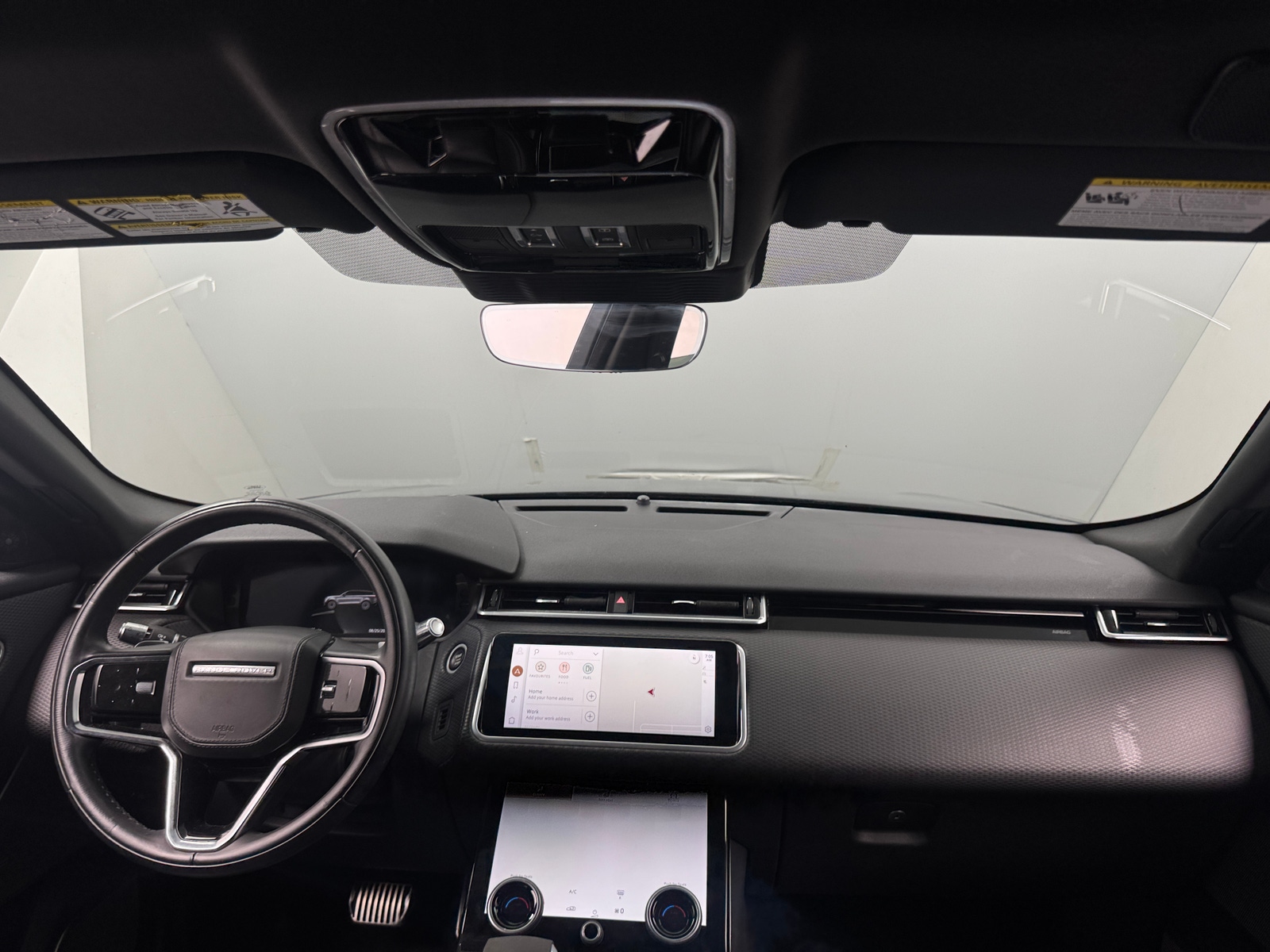 Thumbnail: 2021 Land Rover Range Rover Velar - 3