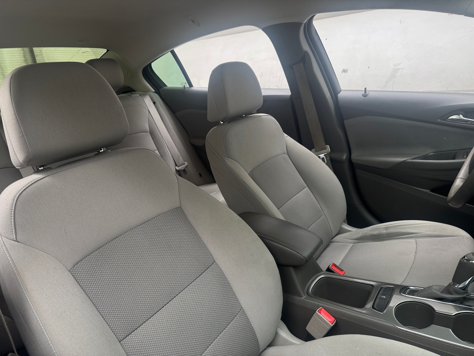 Thumbnail: 2018 Chevrolet Cruze - 2