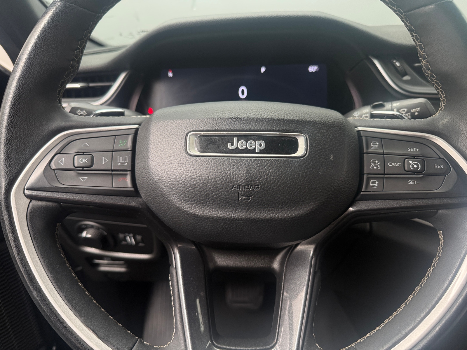 Thumbnail: 2023 Jeep Grand Cherokee - 5