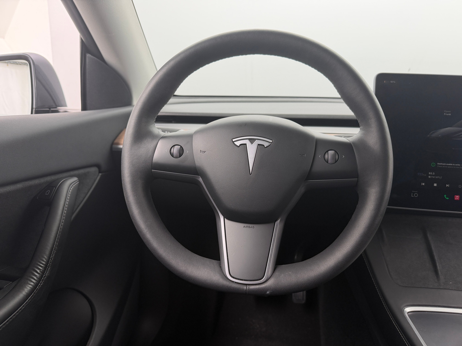 Thumbnail: 2022 Tesla Model Y - 4