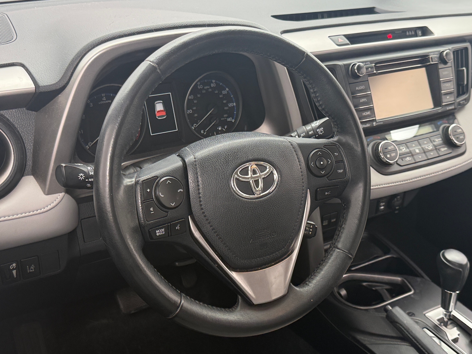 Thumbnail: 2017 Toyota RAV4 - 5