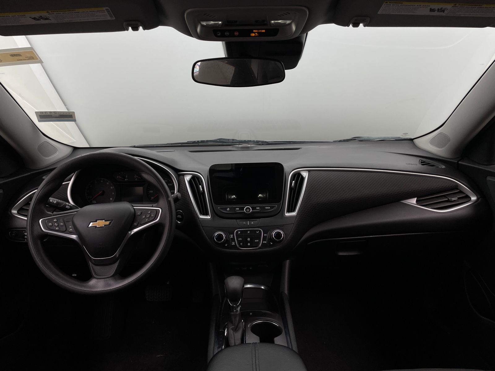 Thumbnail: 2023 Chevrolet Malibu - 3