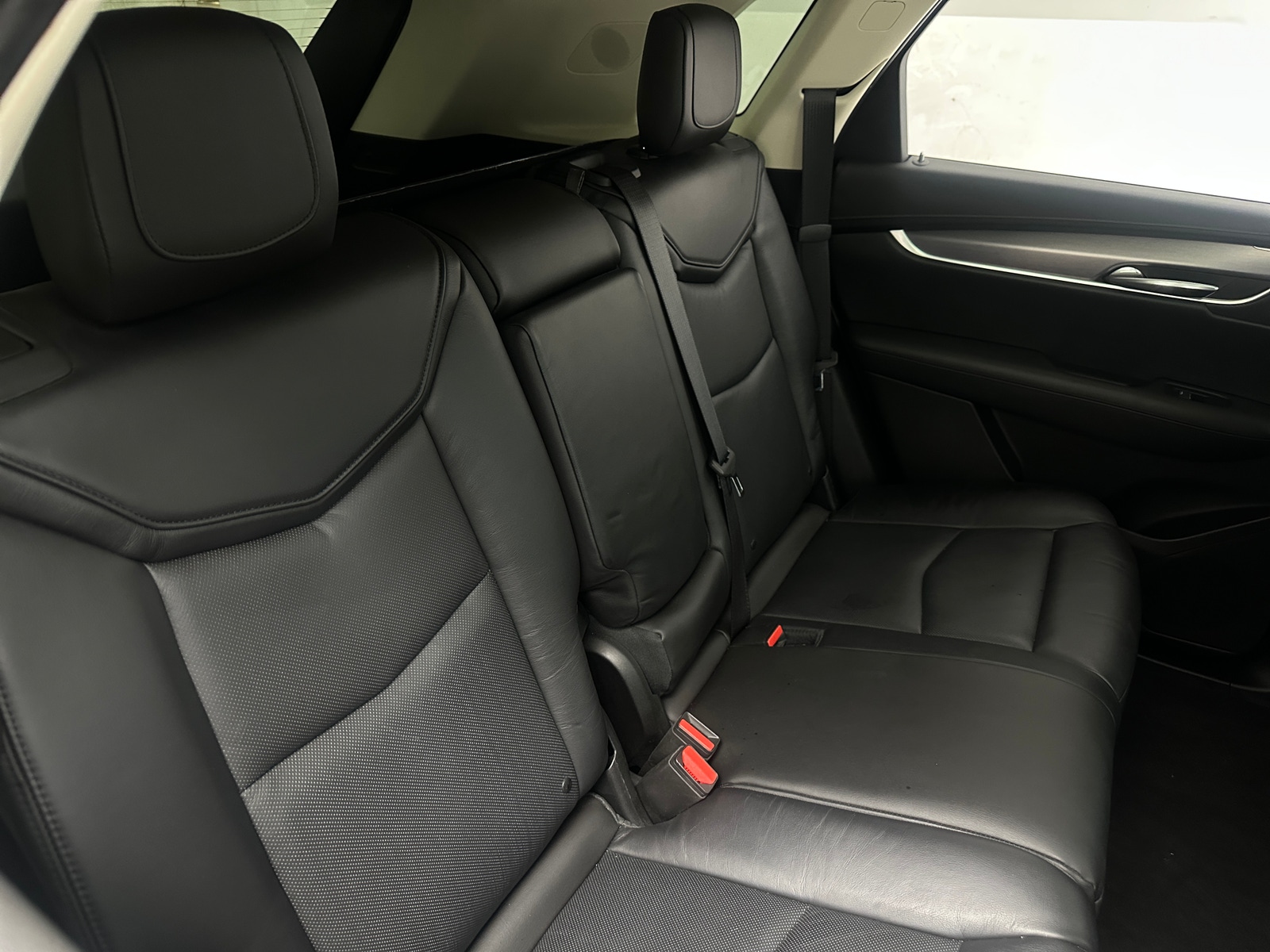Thumbnail: 2017 Cadillac XT5 - 5