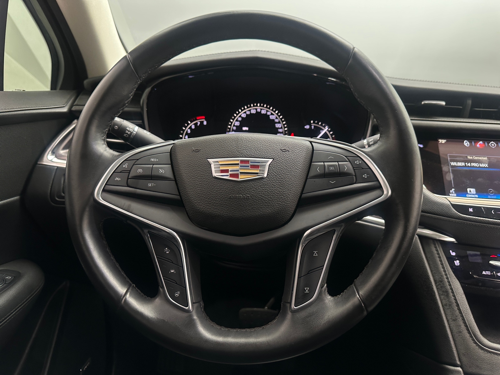 Thumbnail: 2017 Cadillac XT5 - 4