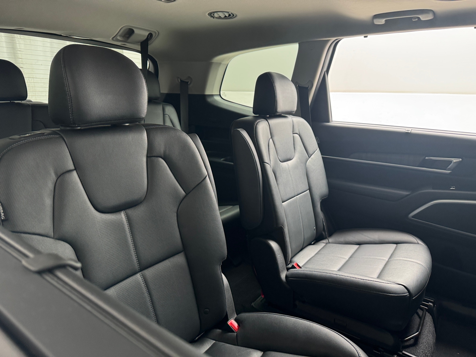 Thumbnail: 2023 Kia Telluride - 5