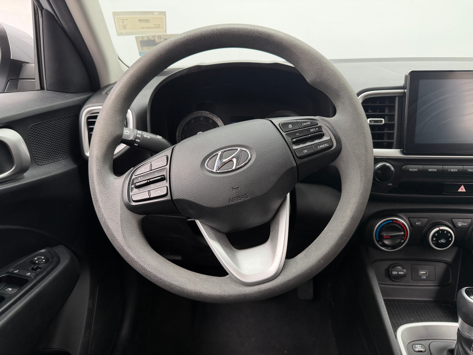 Thumbnail: 2021 Hyundai Venue - 5