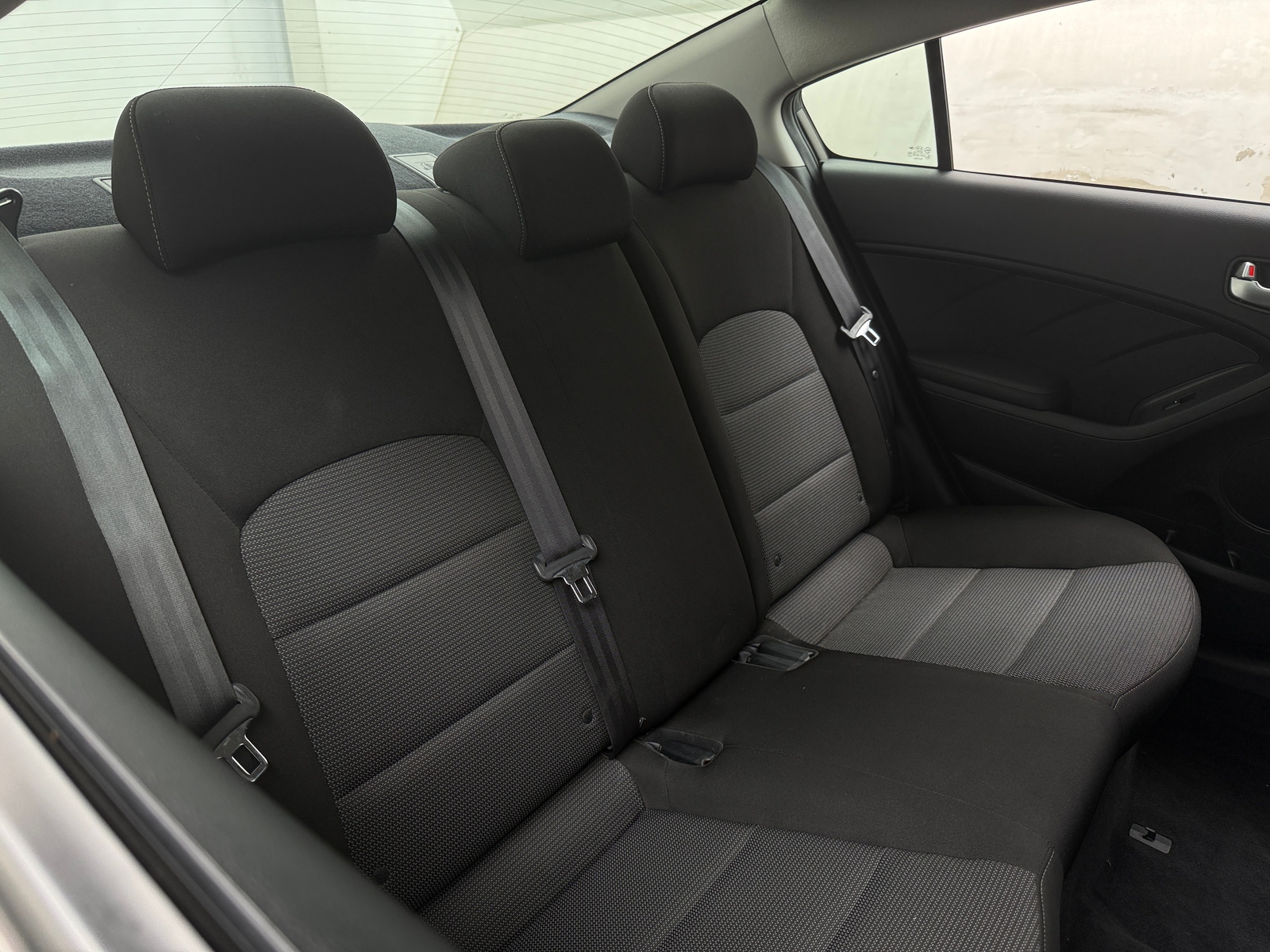 Thumbnail: 2017 Kia Forte - 6