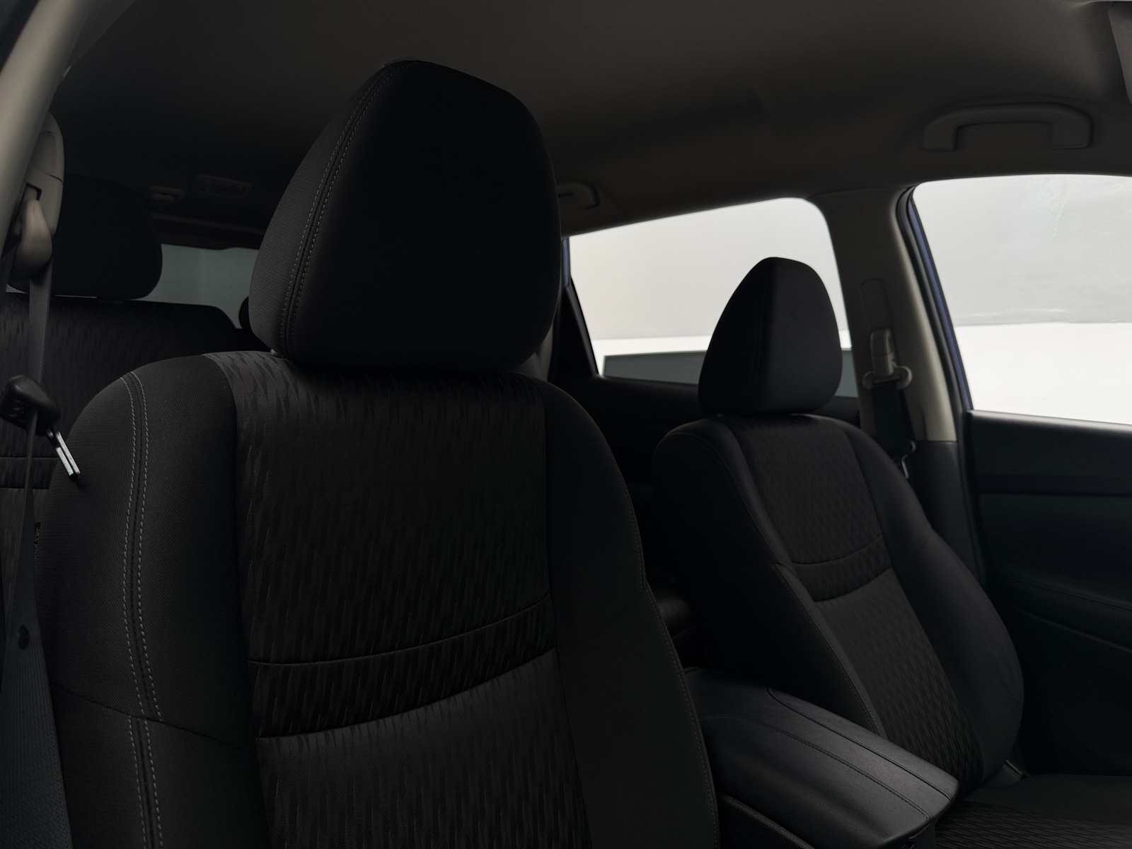 Thumbnail: 2018 Nissan Rogue - 2