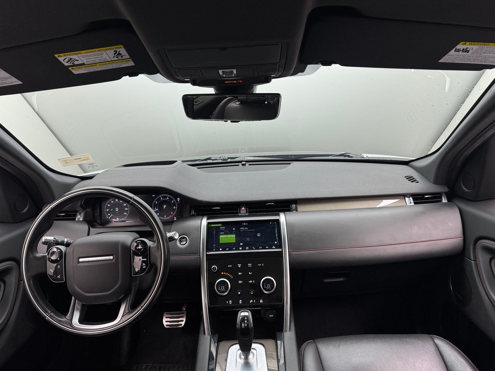 Thumbnail: 2020 Land Rover Discovery Sport - 3