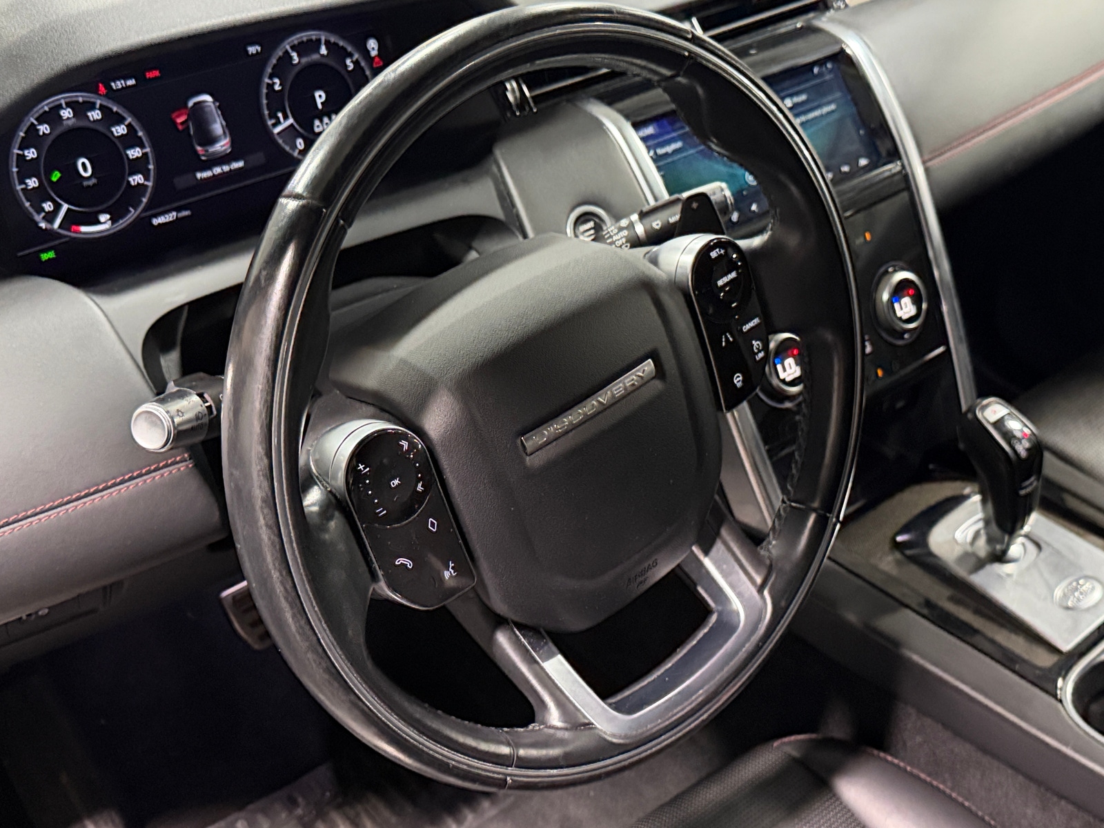 Thumbnail: 2020 Land Rover Discovery Sport - 5