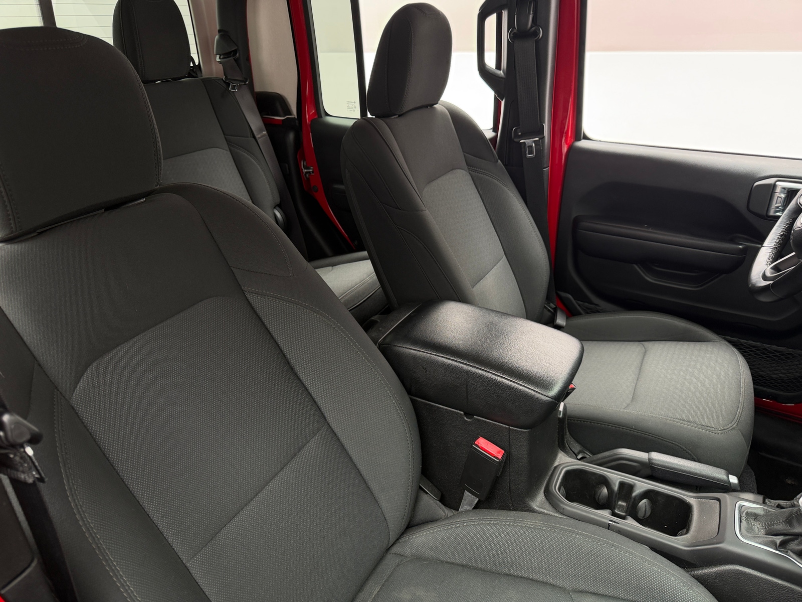 Thumbnail: 2021 Jeep Gladiator - 2