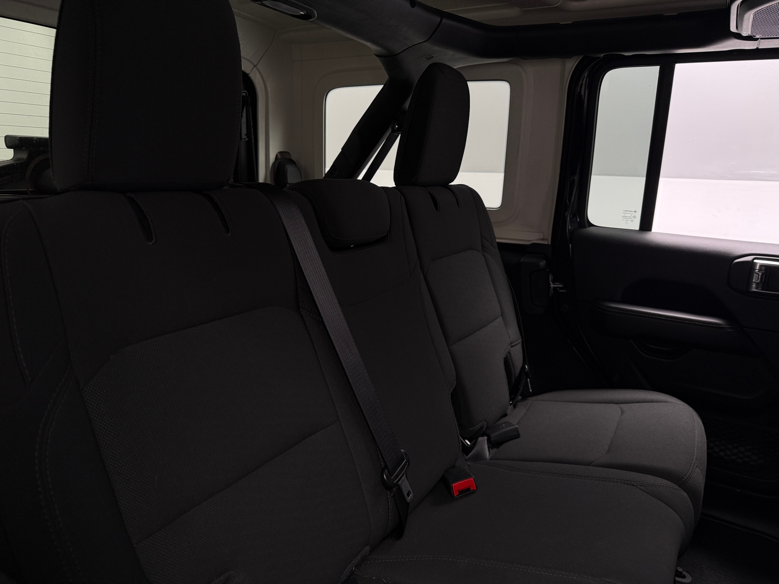Thumbnail: 2021 Jeep Wrangler - 6