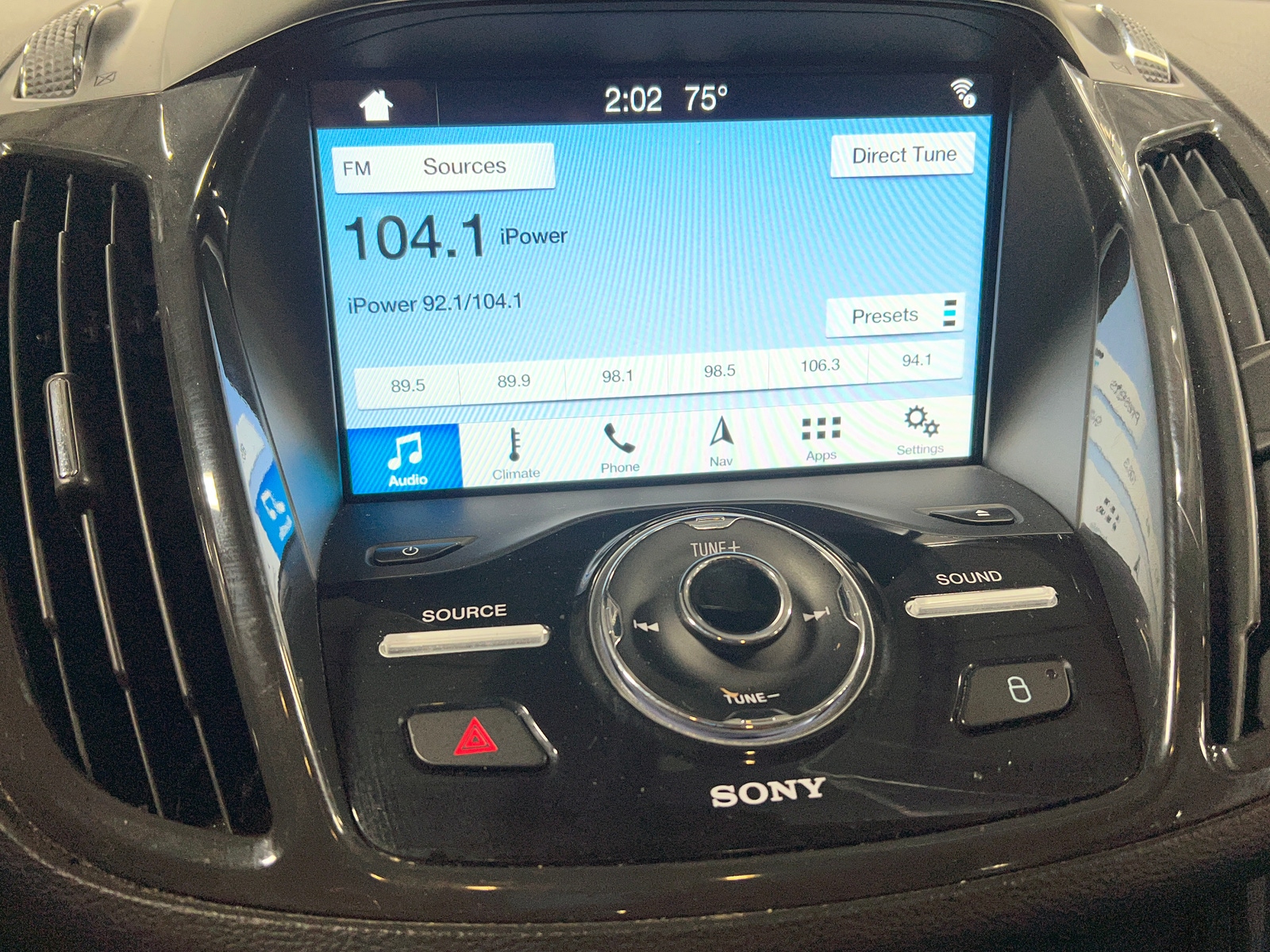 Thumbnail: 2016 Ford Escape - 3