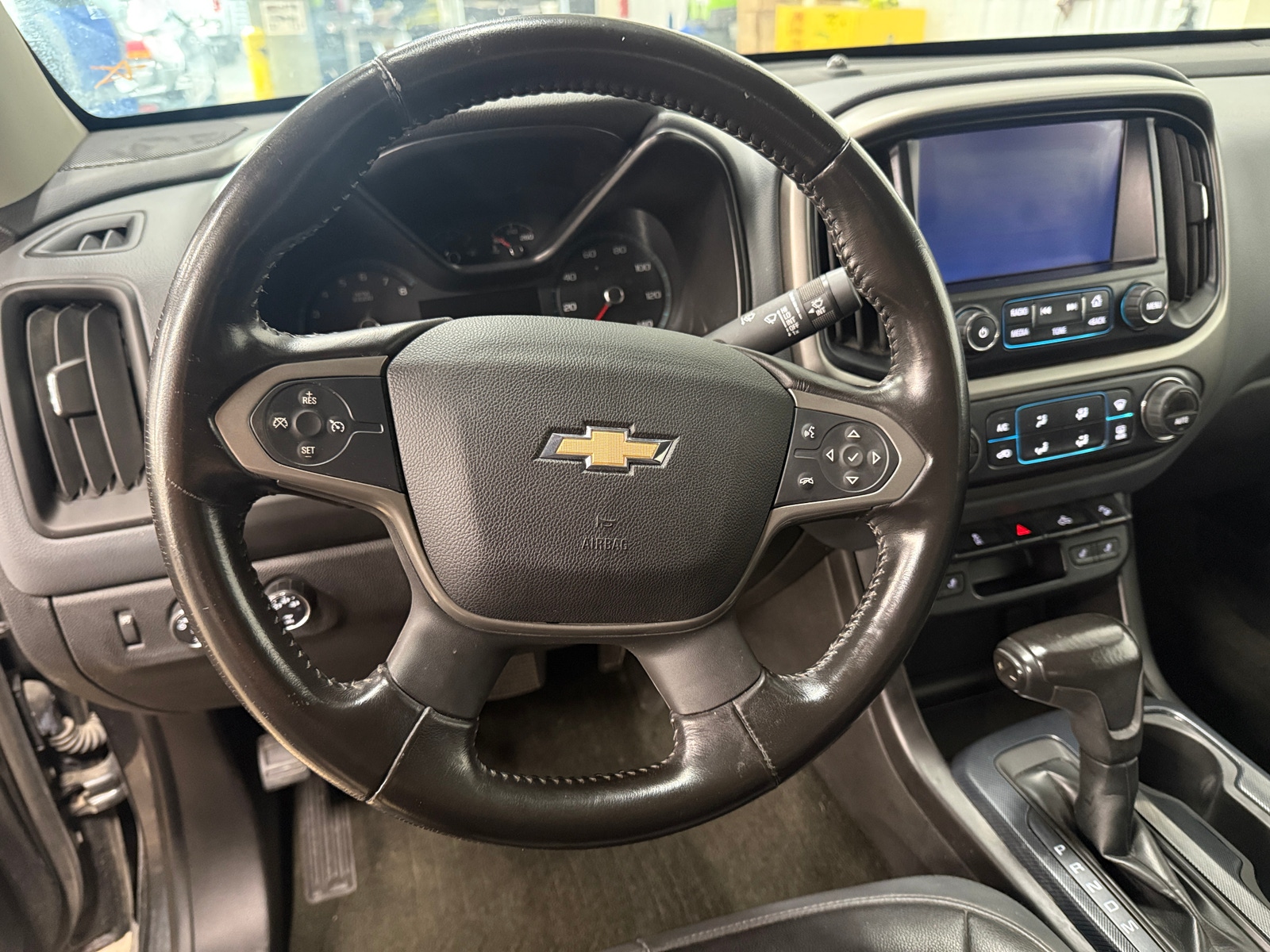 Thumbnail: 2016 Chevrolet Colorado - 4