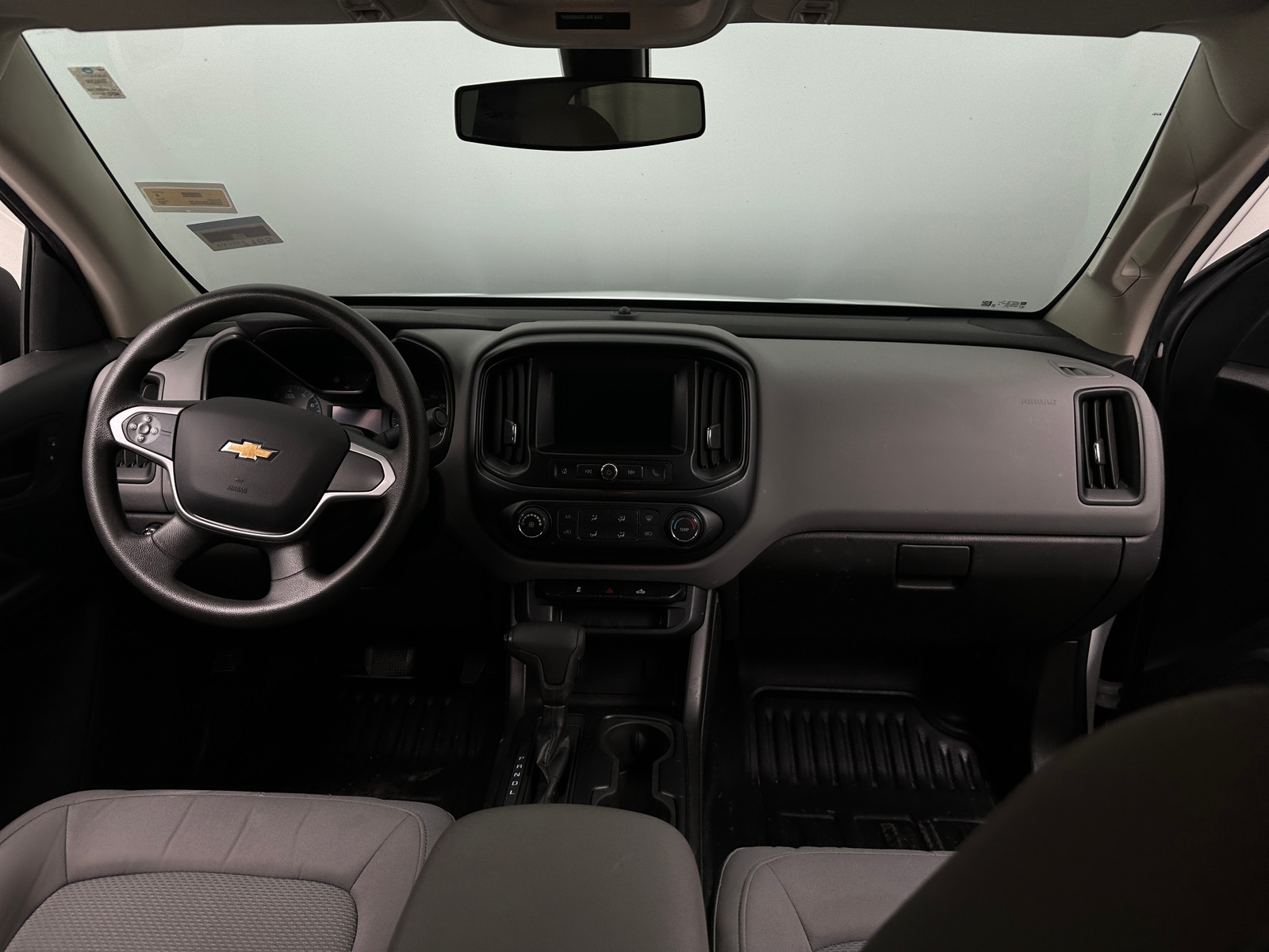 Thumbnail: 2021 Chevrolet Colorado - 3