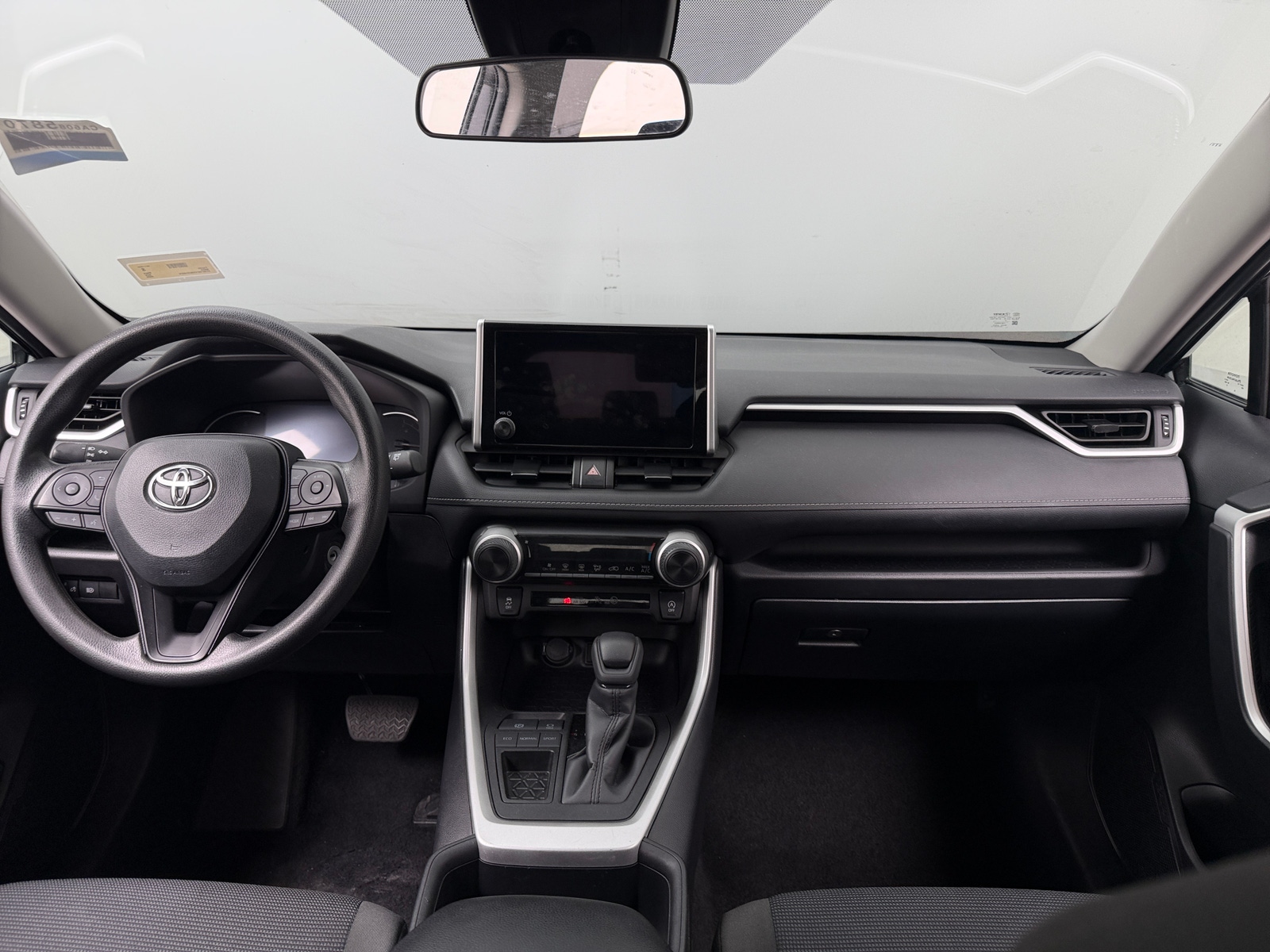 Thumbnail: 2025 Toyota RAV4 - 3