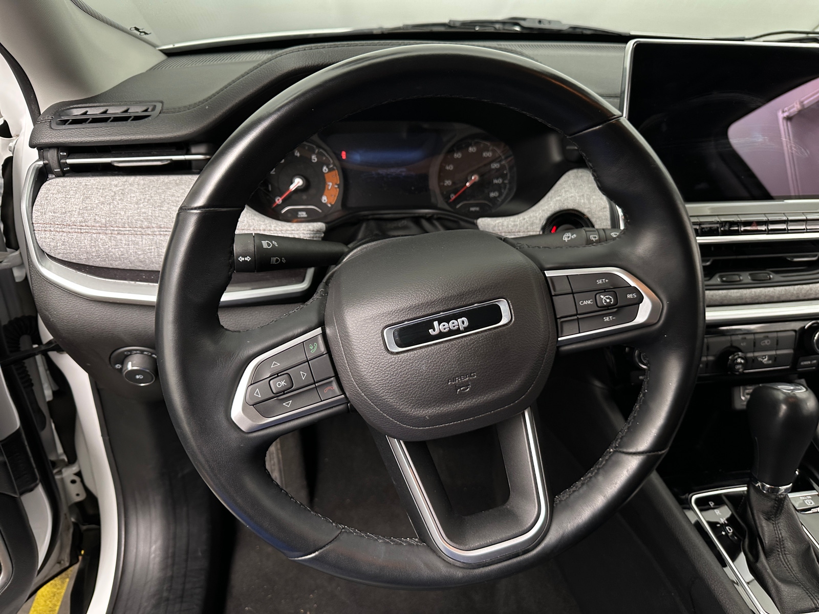 Thumbnail: 2022 Jeep Compass - 4
