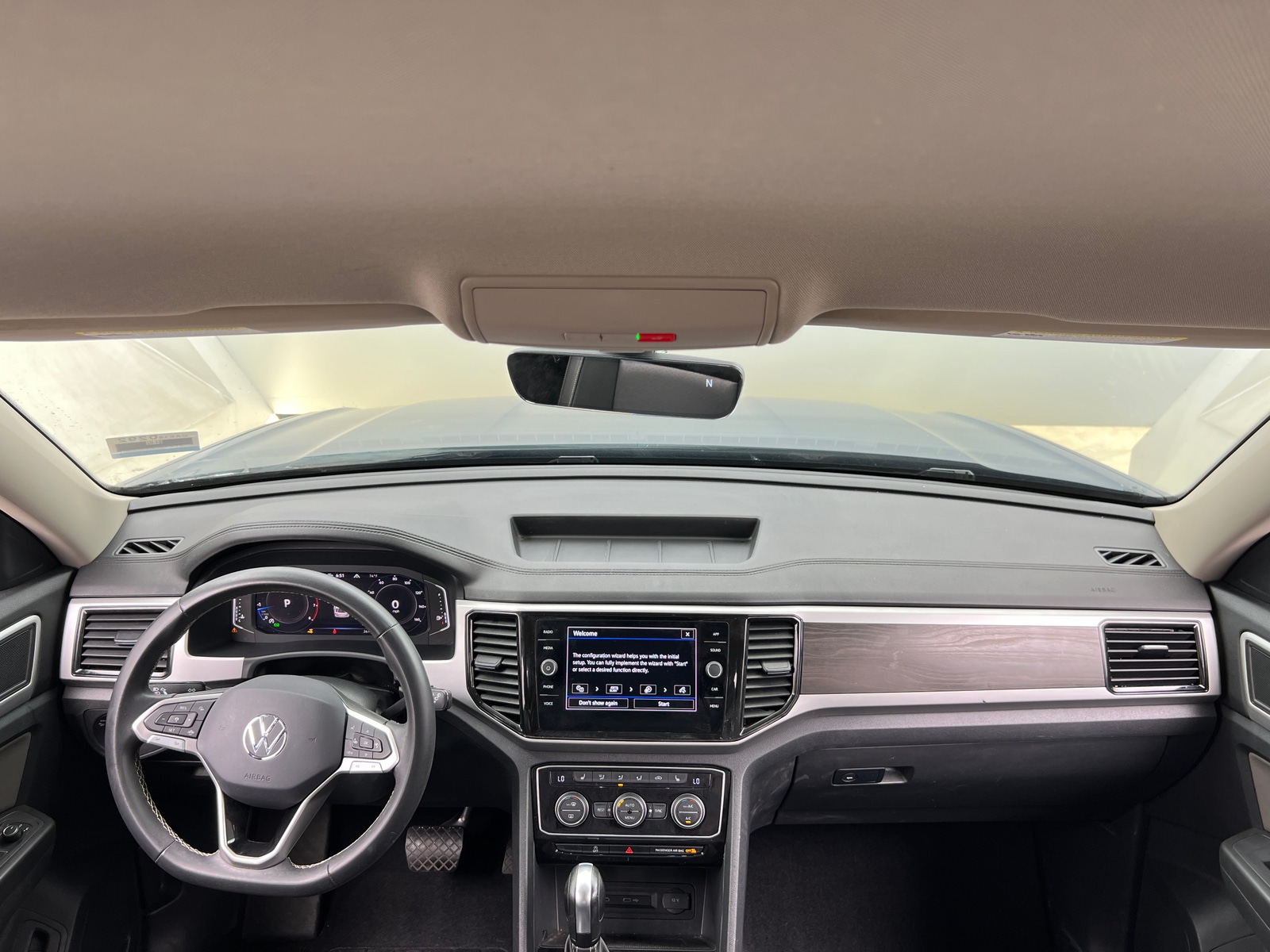 Thumbnail: 2023 Volkswagen Atlas - 2