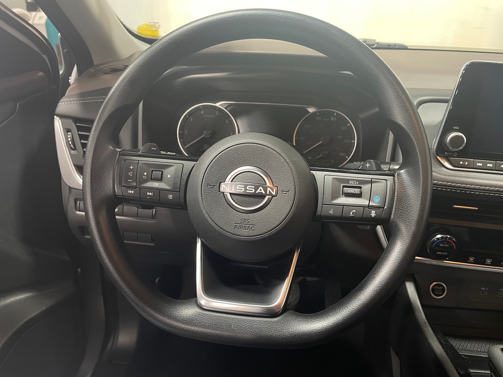 Thumbnail: 2023 Nissan Rogue - 5