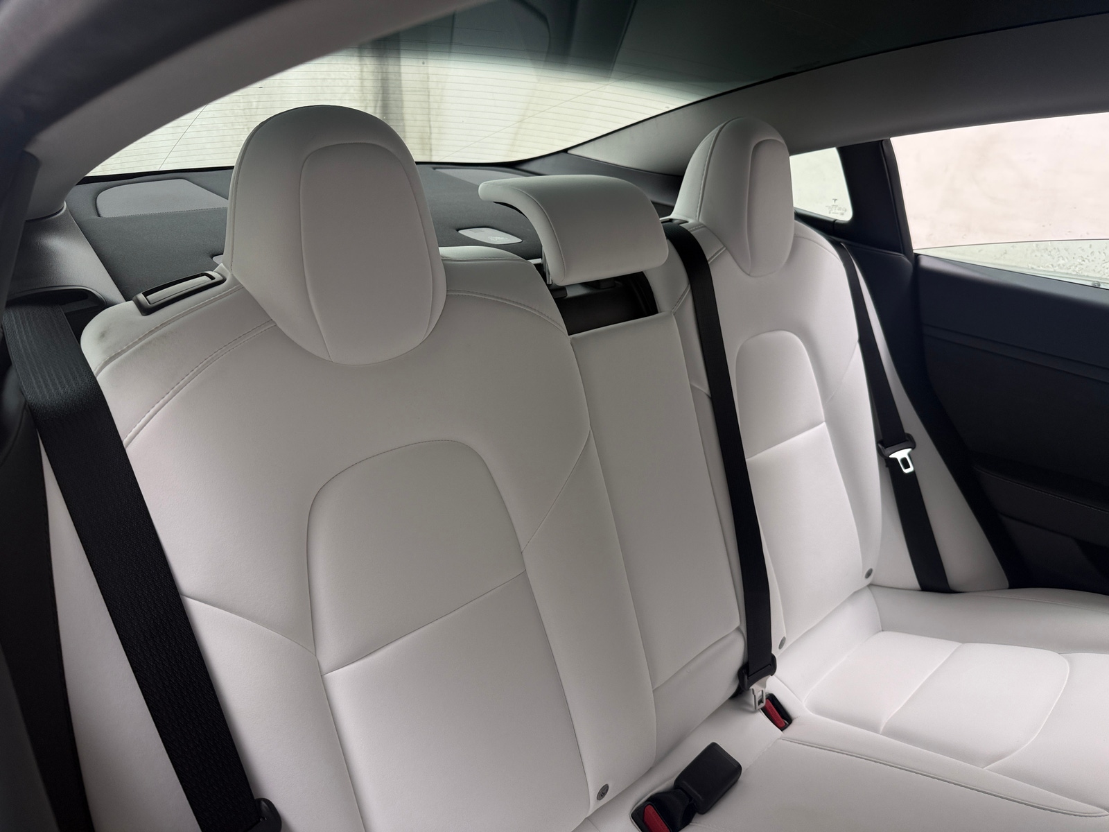 Thumbnail: 2022 Tesla Model 3 - 5