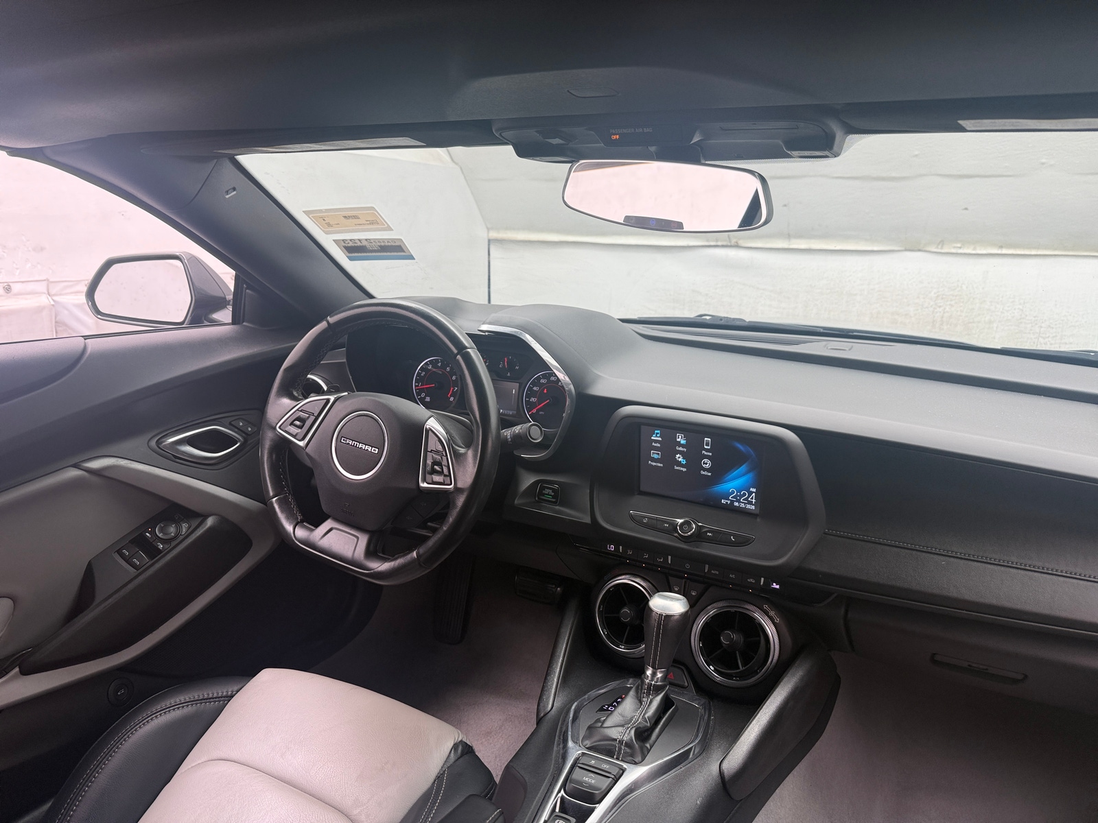 Thumbnail: 2018 Chevrolet Camaro - 3