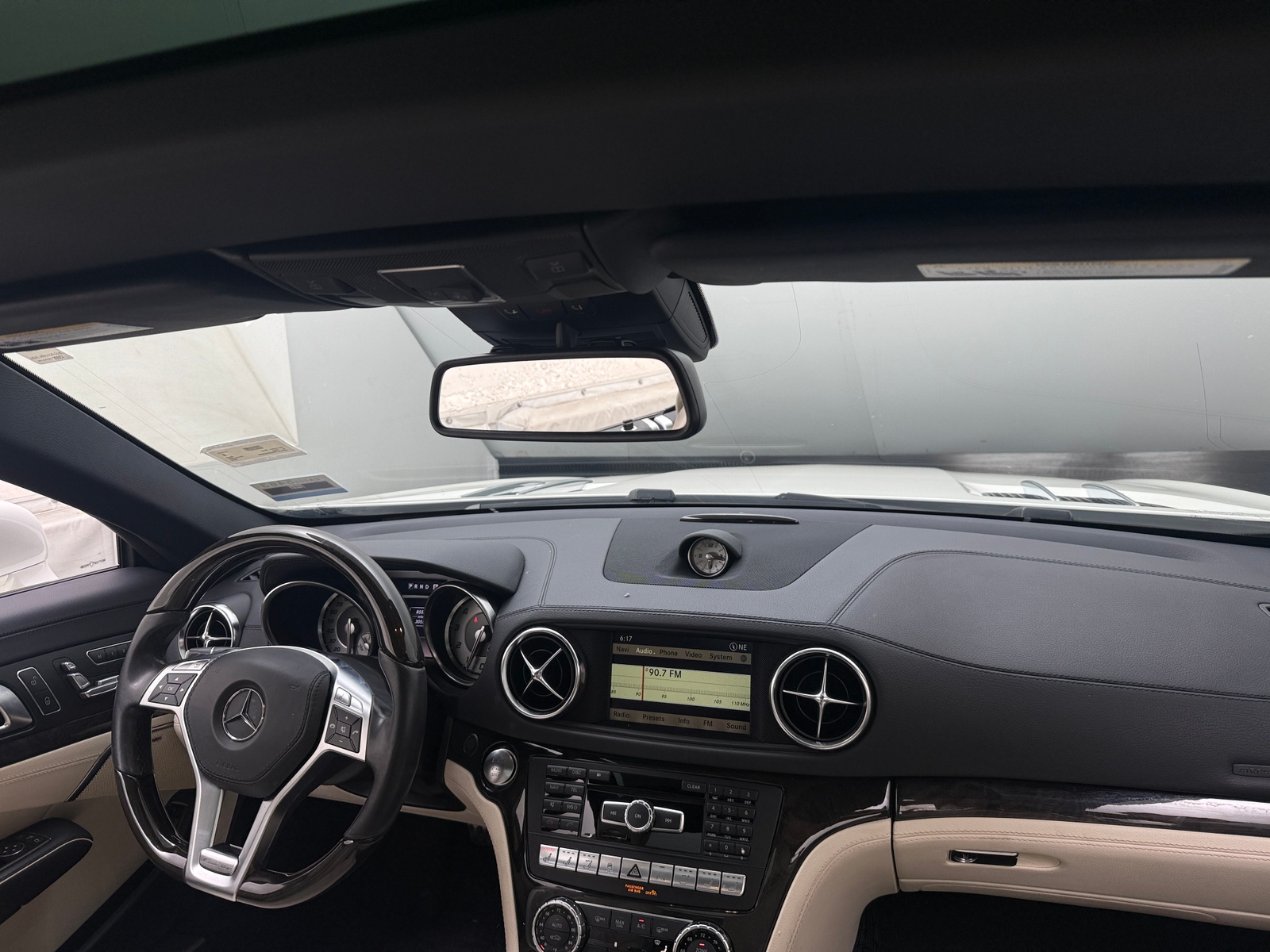 Thumbnail: 2013 Mercedes-Benz SL-Class - 2