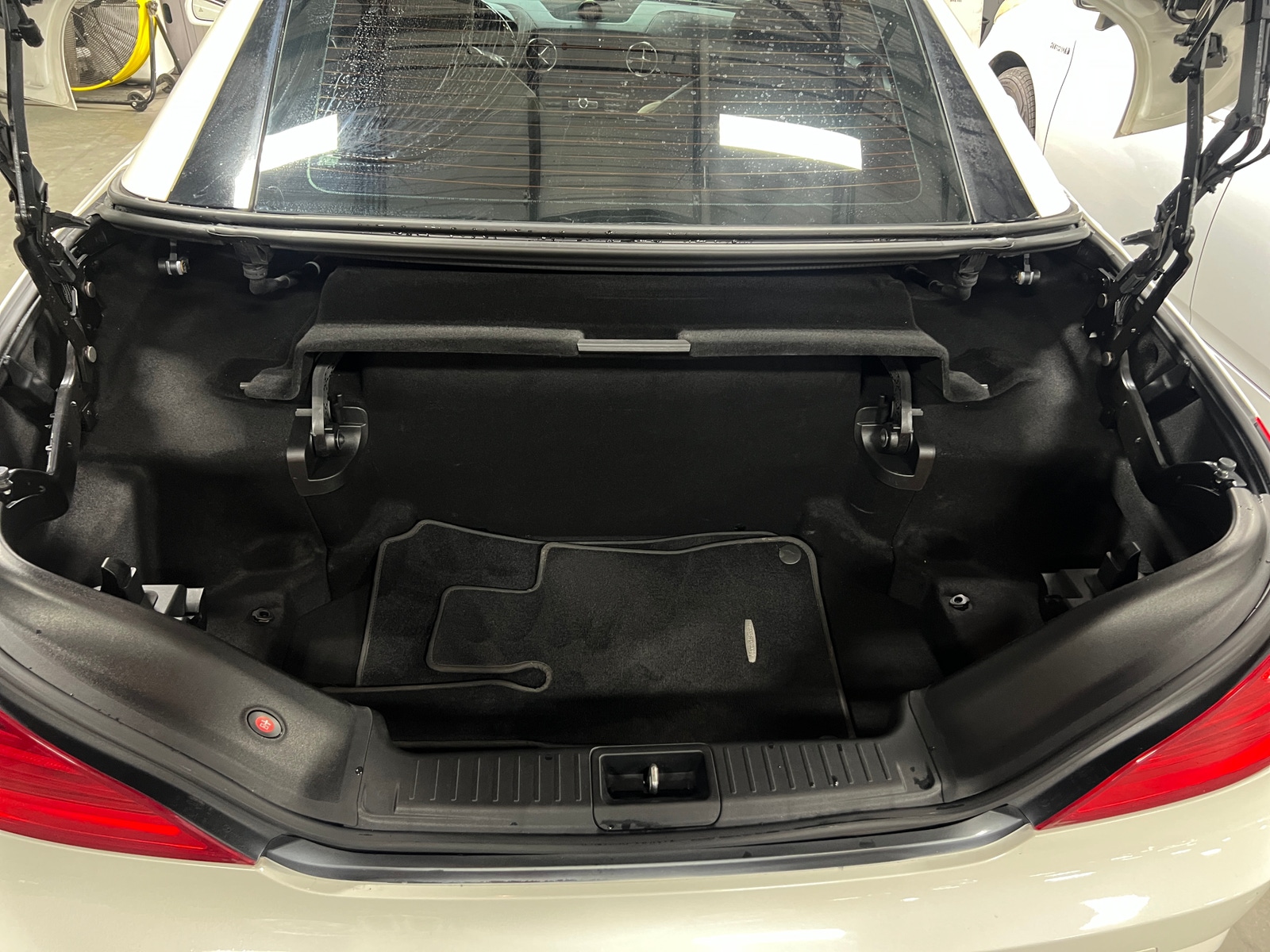 Thumbnail: 2013 Mercedes-Benz SL-Class - 5