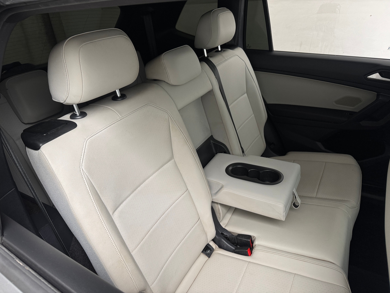 Thumbnail: 2021 Volkswagen Tiguan - 5