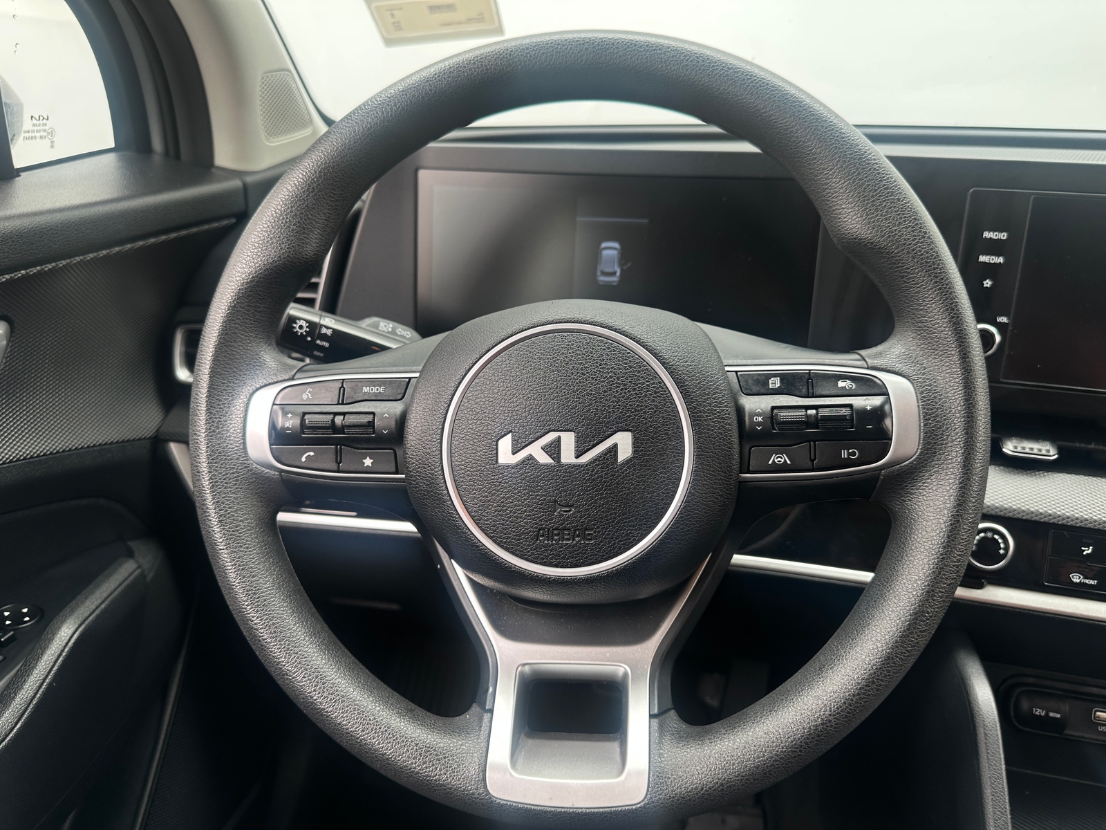 Thumbnail: 2024 Kia Sportage - 5