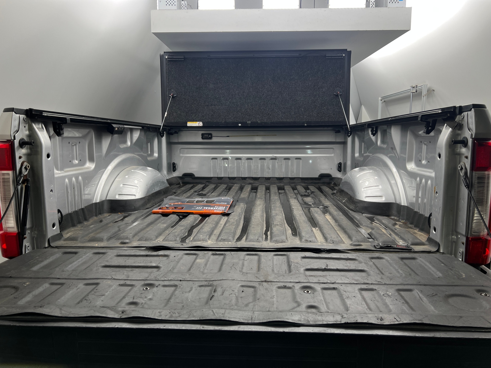 Thumbnail: 2019 Ford Econoline - 7