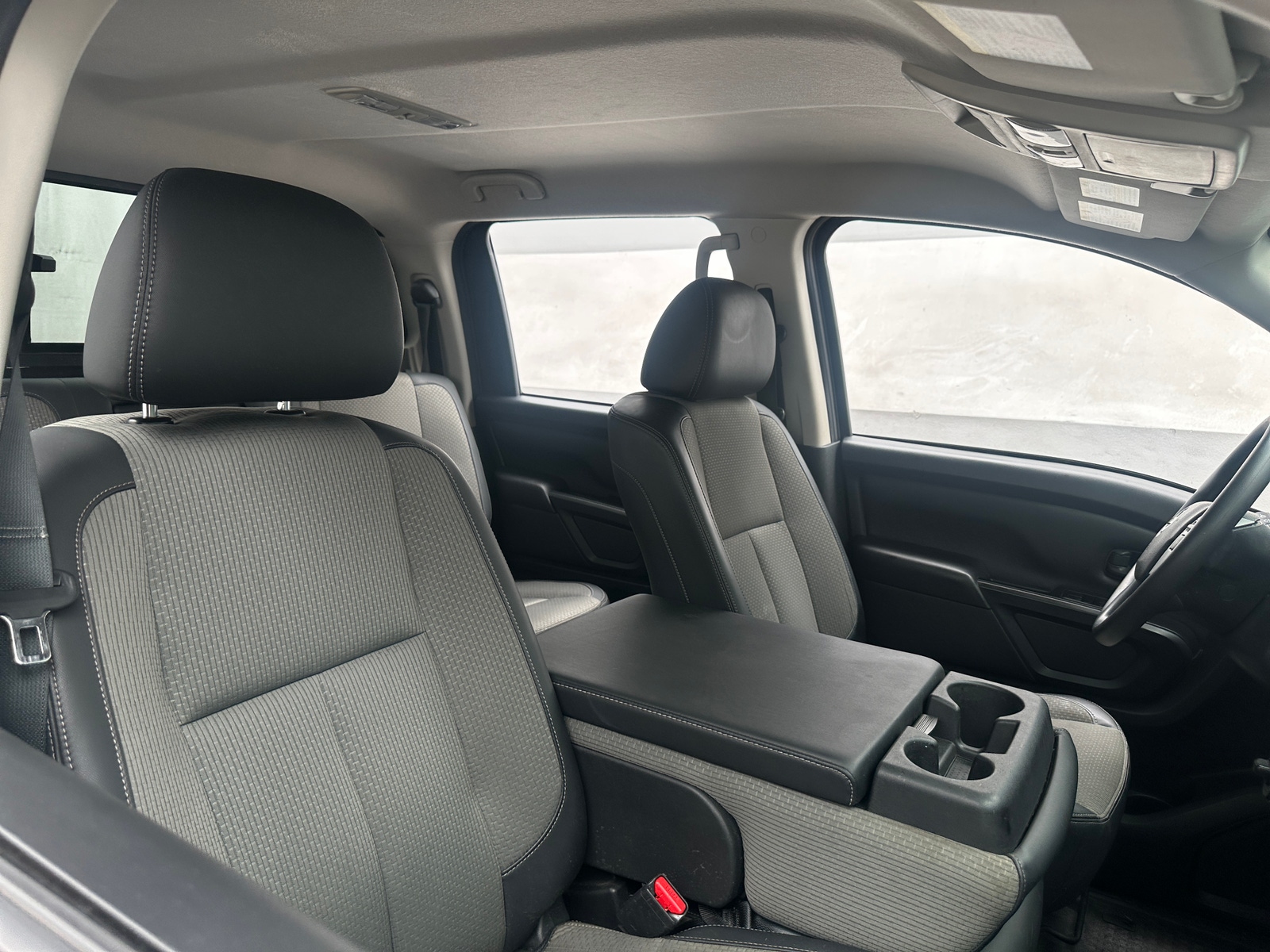 Thumbnail: 2019 Nissan Titan - 2
