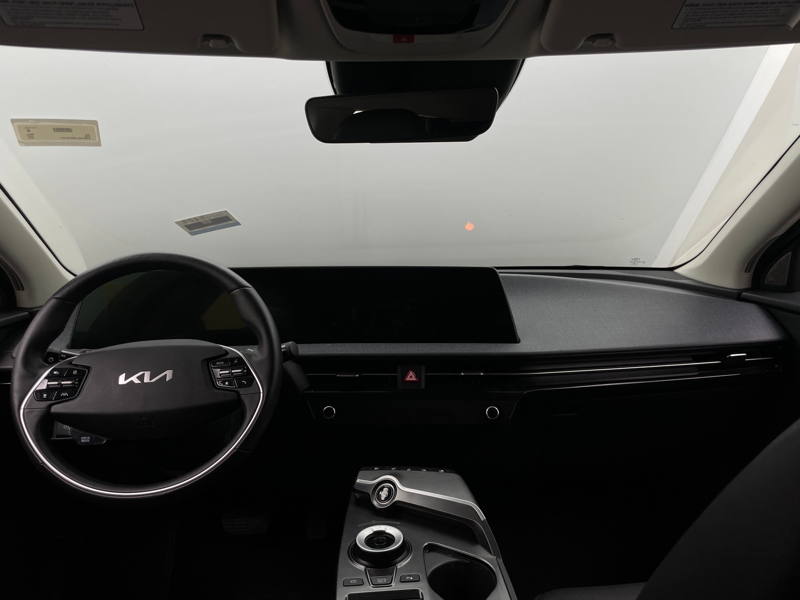 Thumbnail: 2024 Kia EV6 - 2