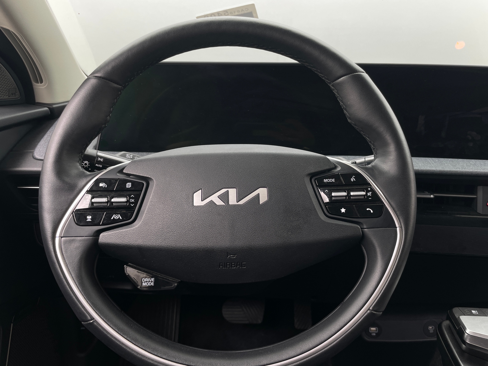 Thumbnail: 2024 Kia EV6 - 4