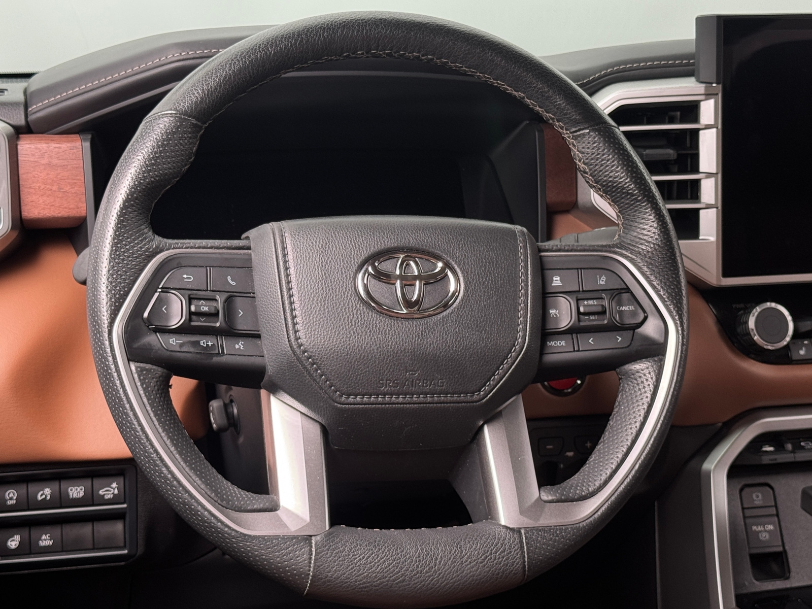 Thumbnail: 2025 Toyota Tundra - 4