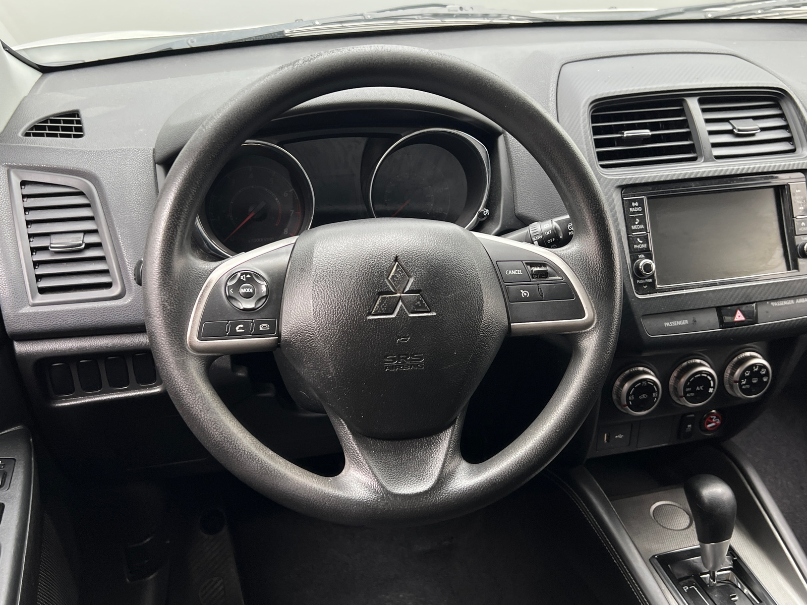 Thumbnail: 2020 Mitsubishi Outlander Sport - 5