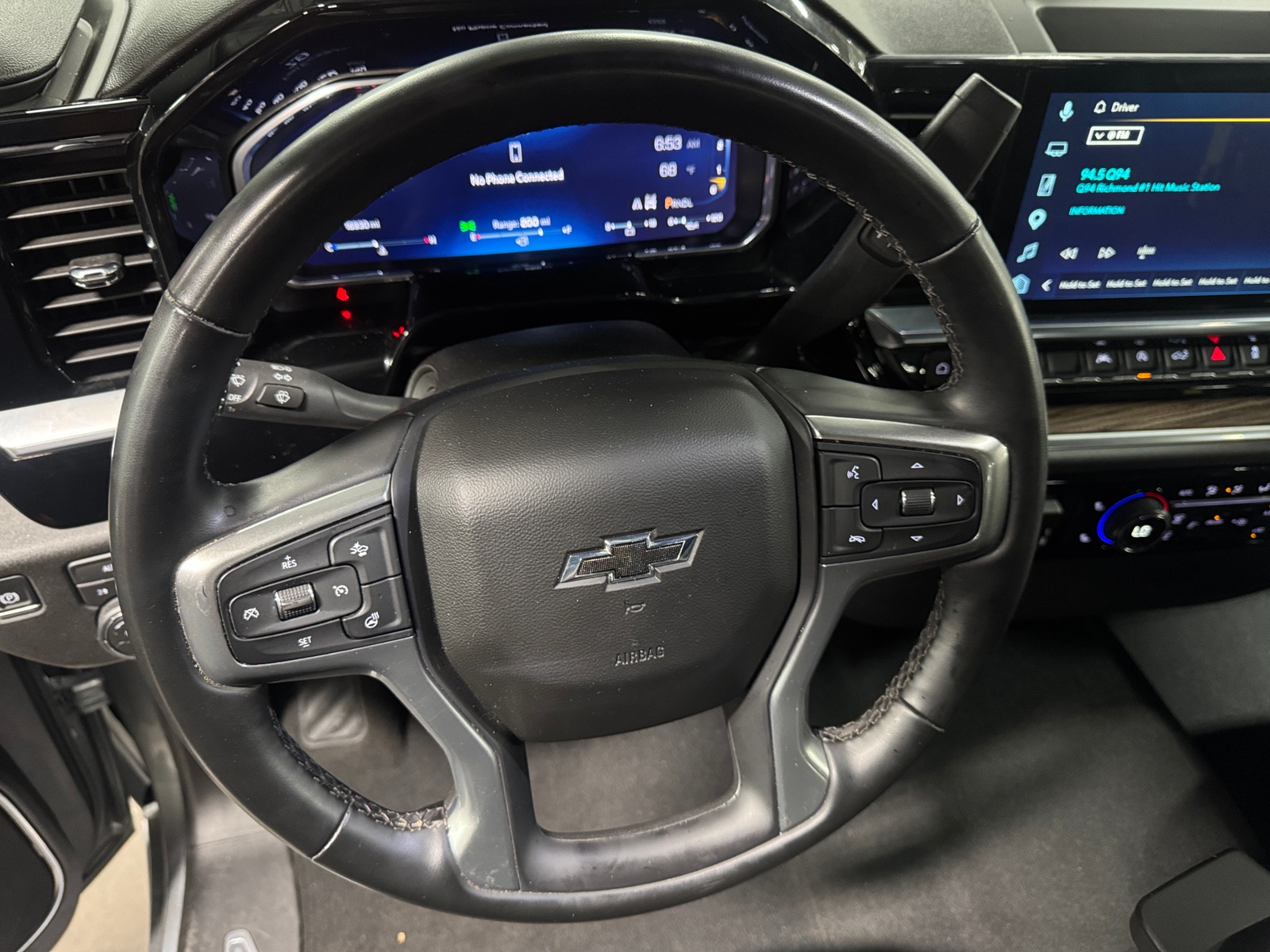 Thumbnail: 2026 Chevrolet Silverado 1500 - 5