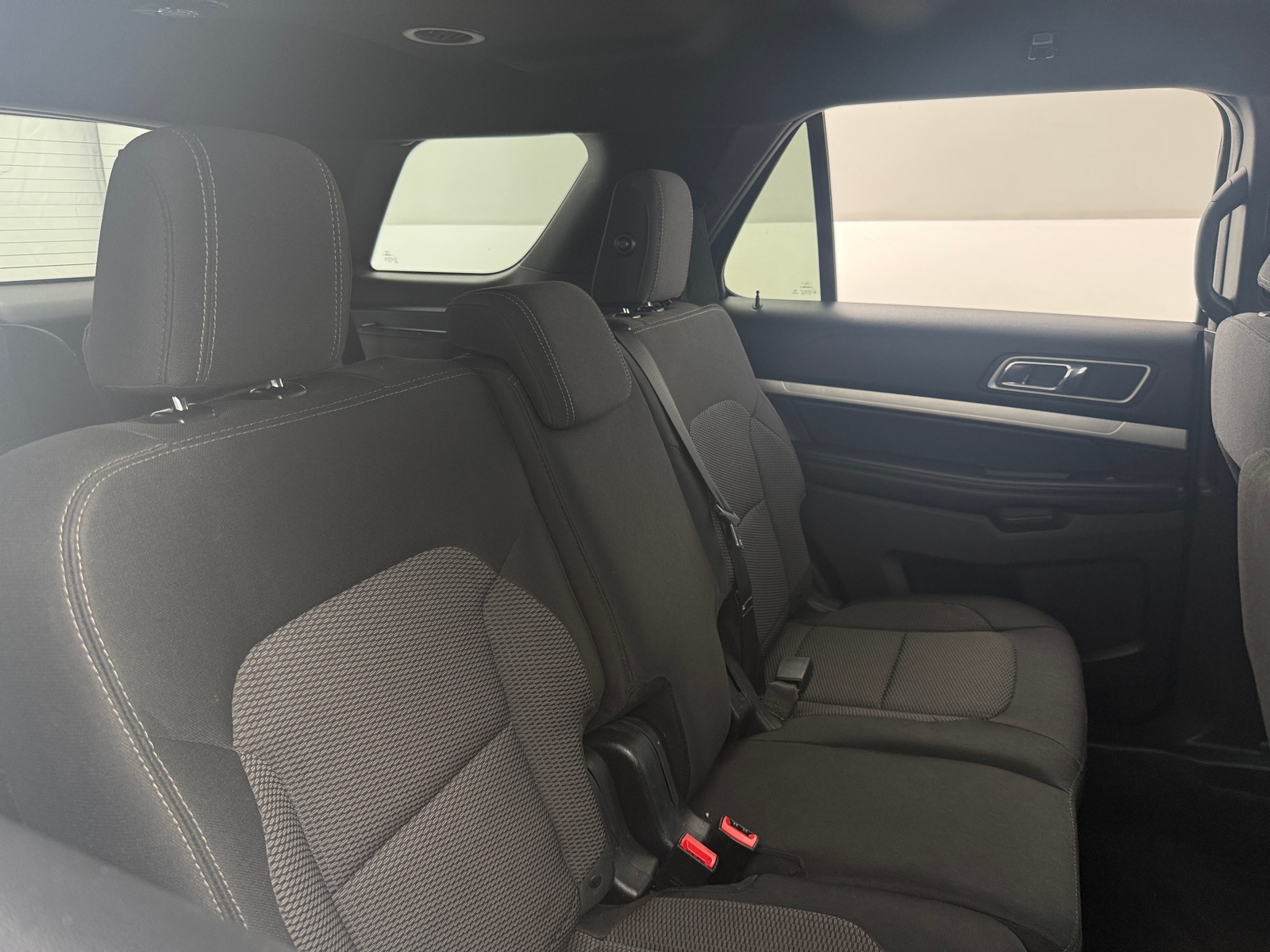 Thumbnail: 2017 Ford Explorer - 6