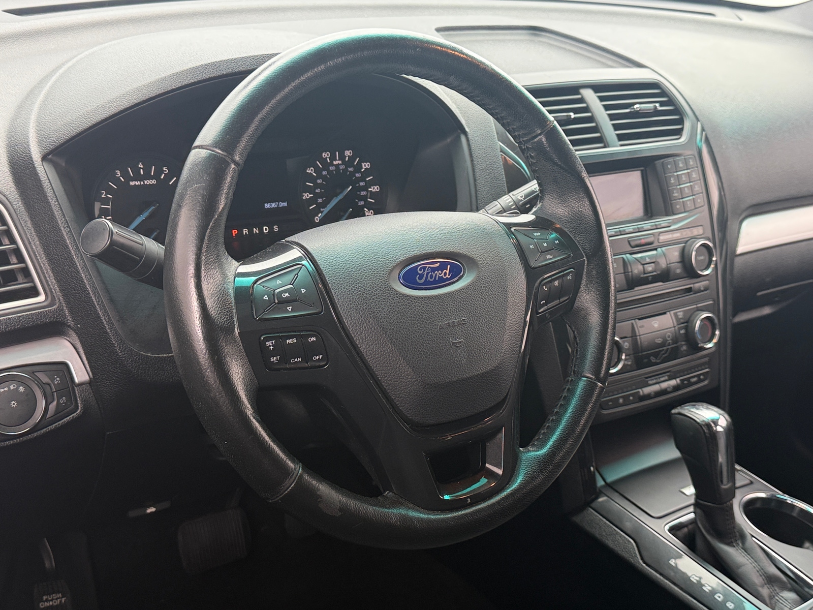 Thumbnail: 2017 Ford Explorer - 5