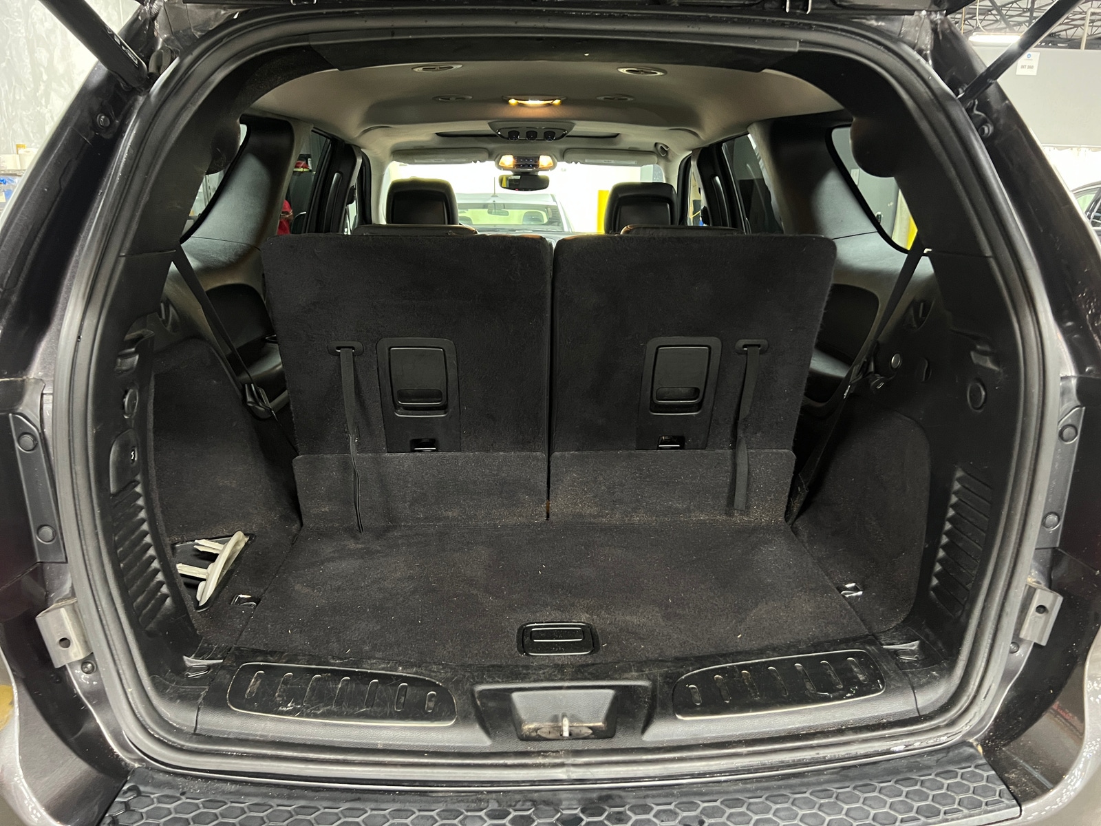 Thumbnail: 2017 Dodge Durango - 6