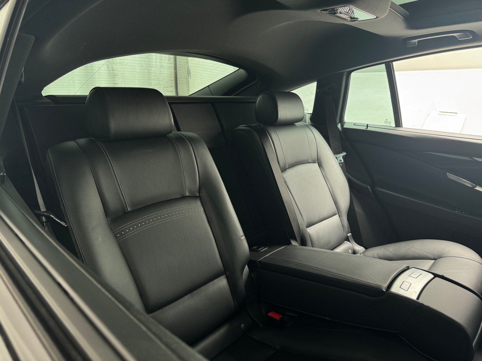 Thumbnail: 2017 BMW 5 Series - 5