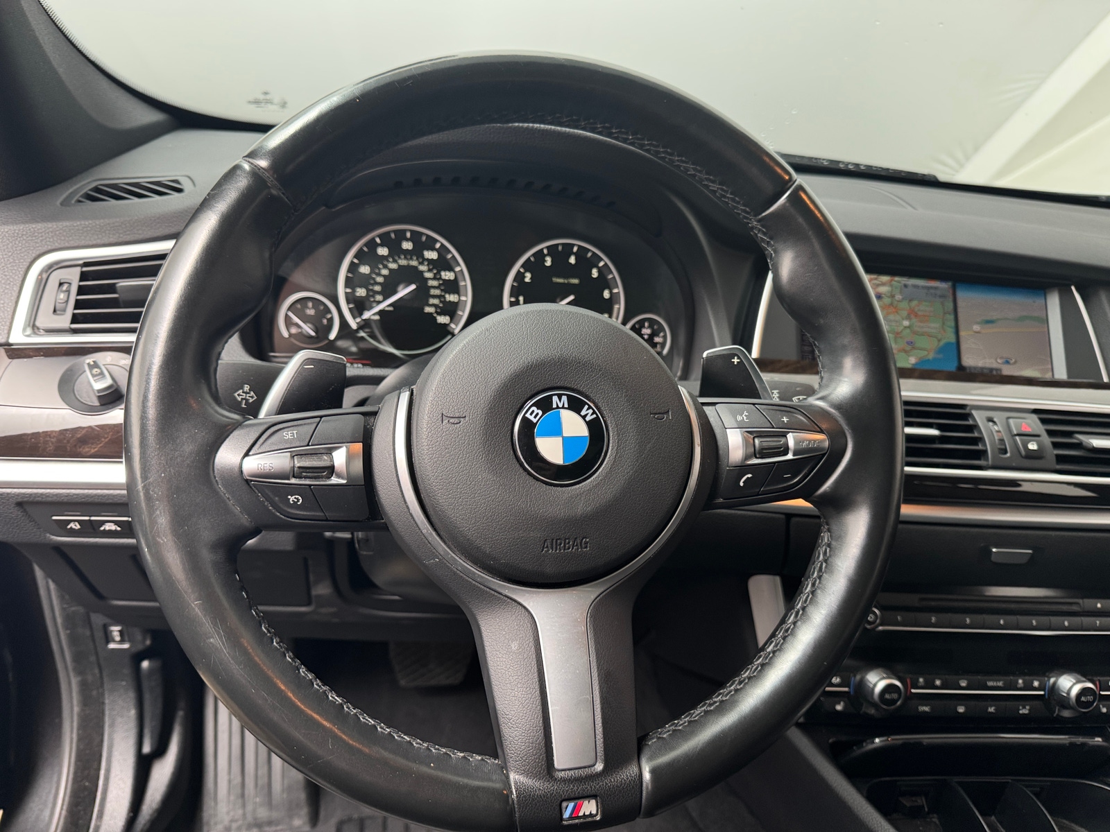 Thumbnail: 2017 BMW 5 Series - 4