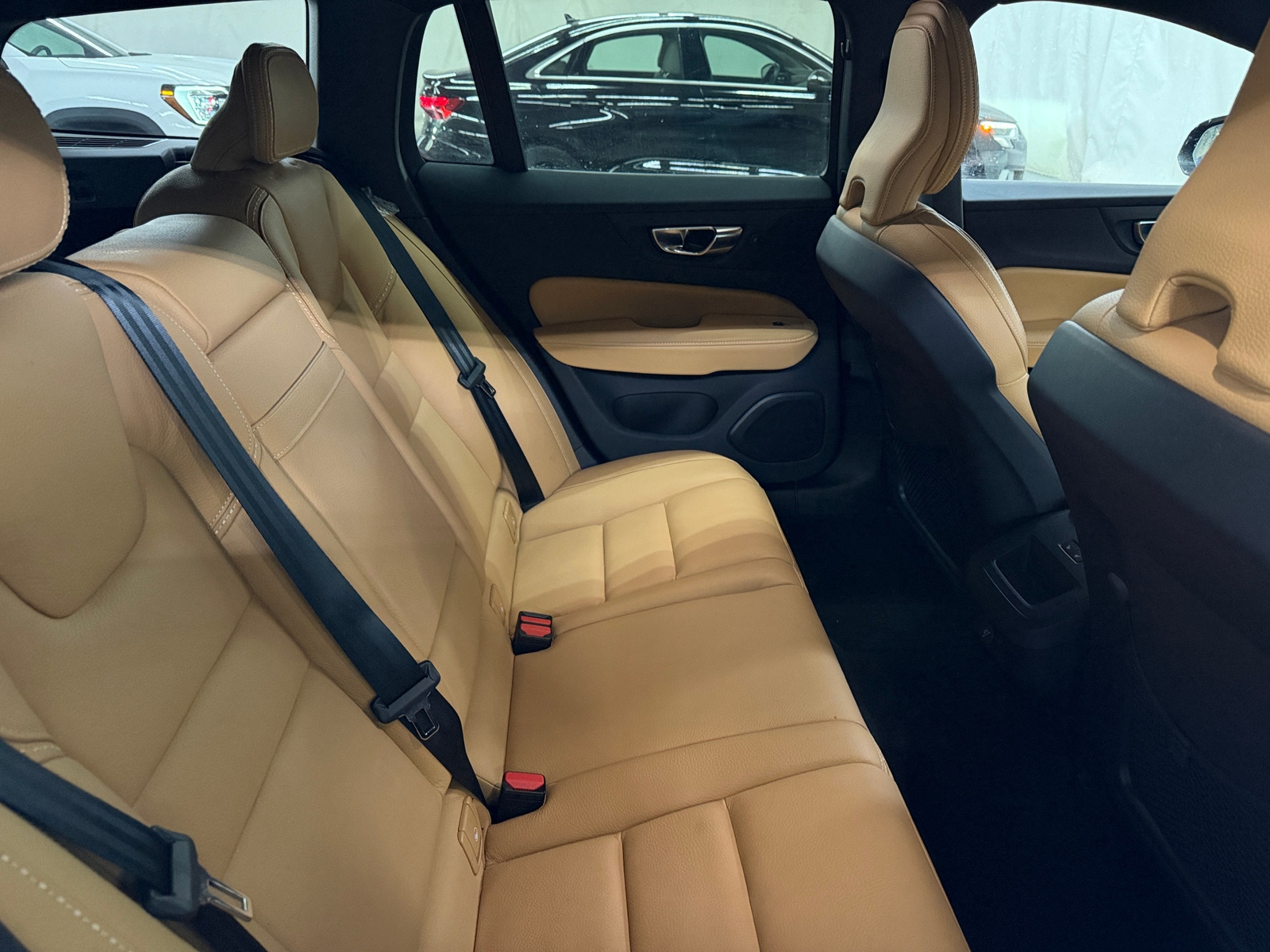 Thumbnail: 2020 Volvo V60 - 5