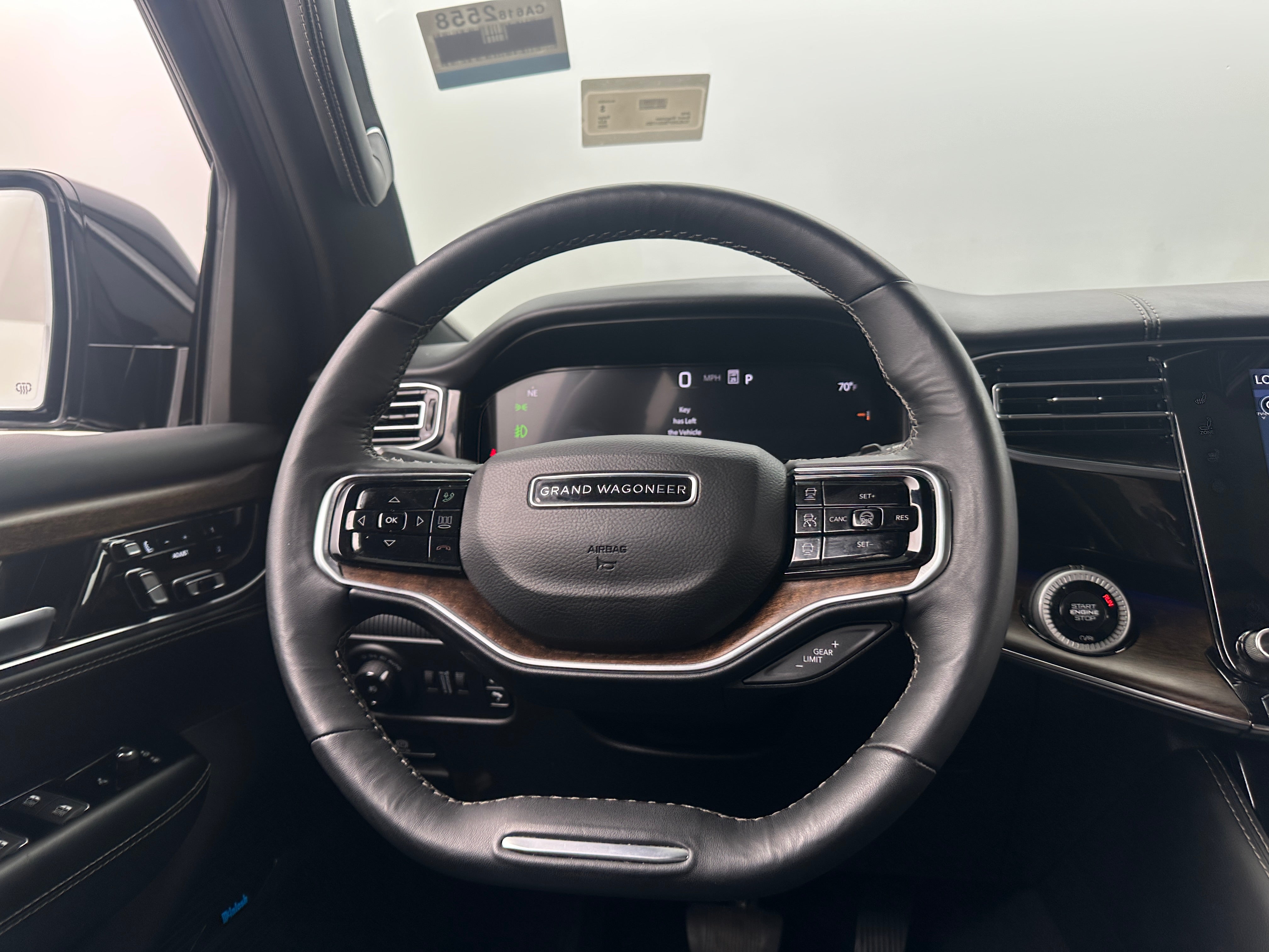 2025 Jeep Grand Wagoneer