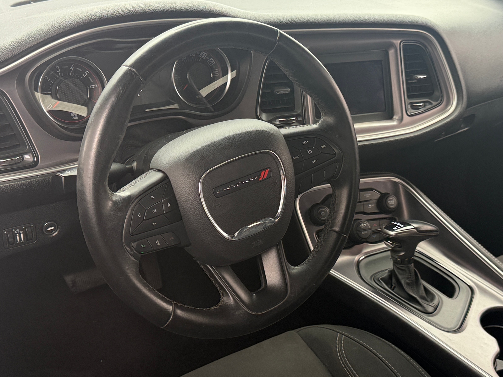Thumbnail: 2019 Dodge Challenger - 4