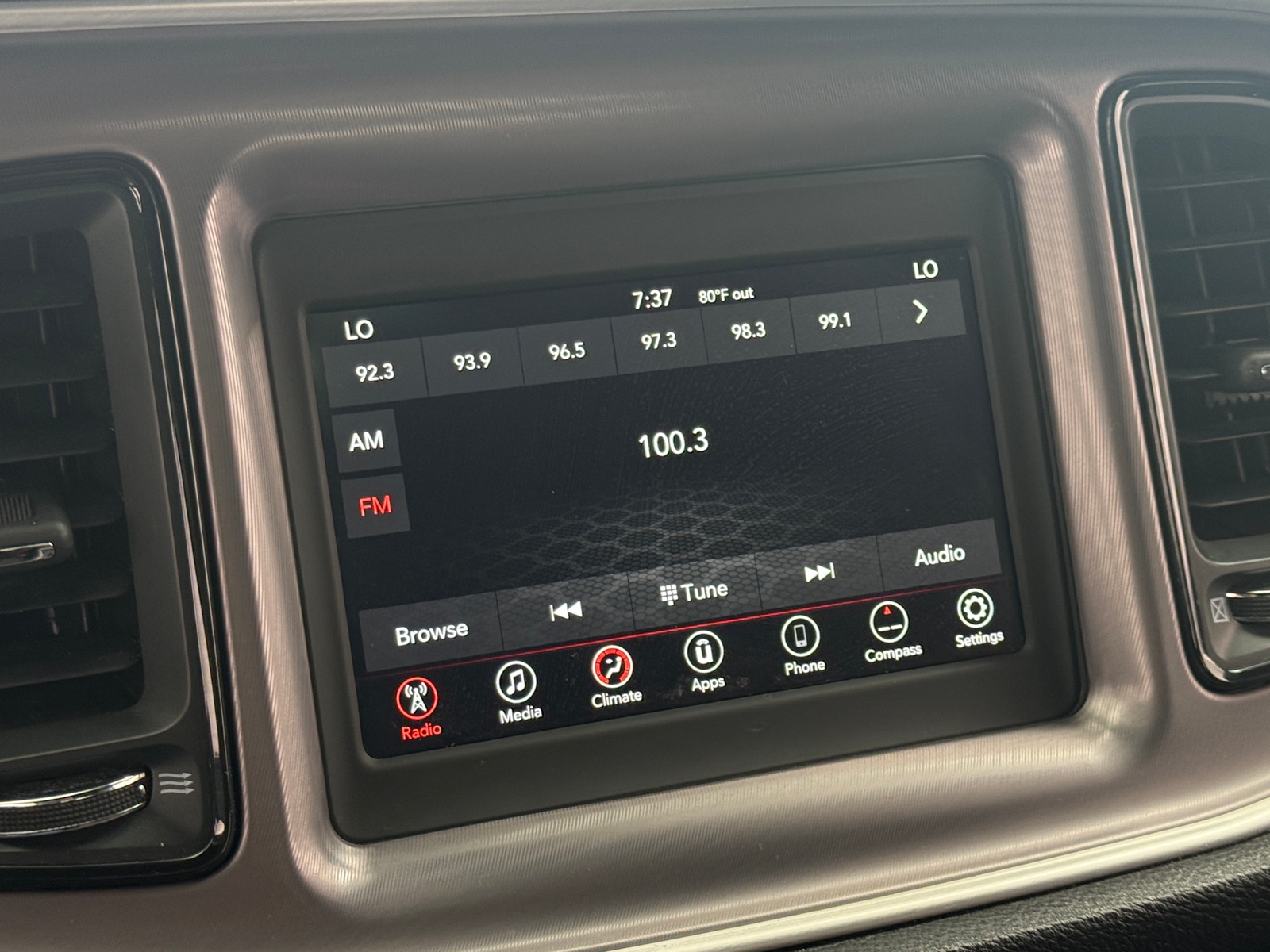 Thumbnail: 2019 Dodge Challenger - 3